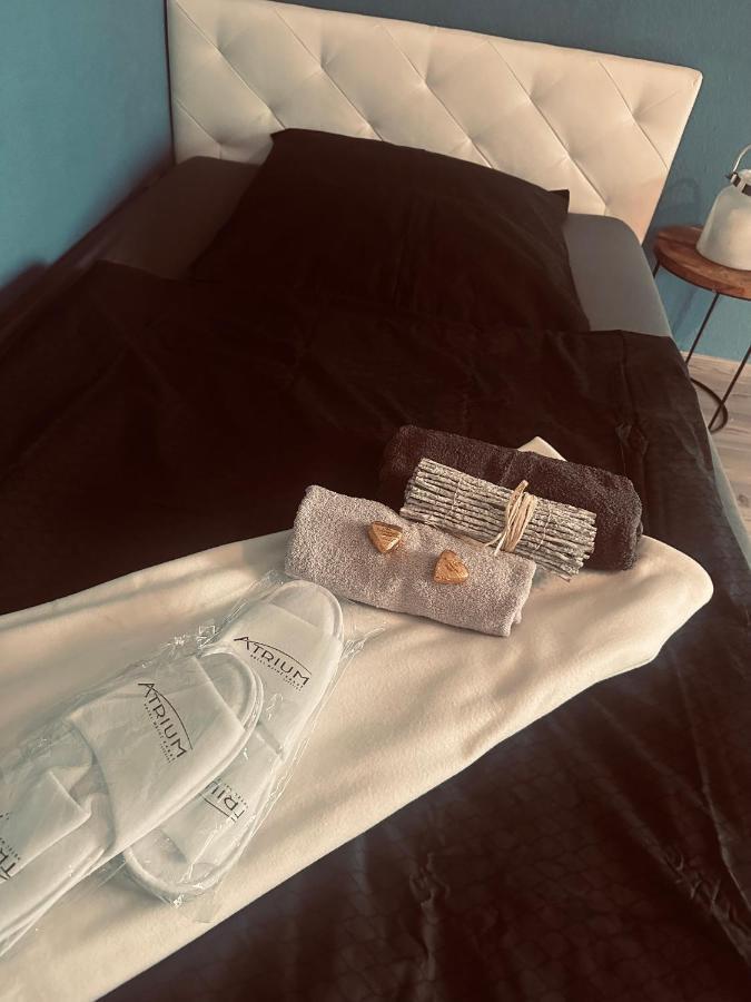 4 Zimmer 11 Personen Wohnung Garten Terrasse Grill 2 Badezimmer Wuppertal Dış mekan fotoğraf