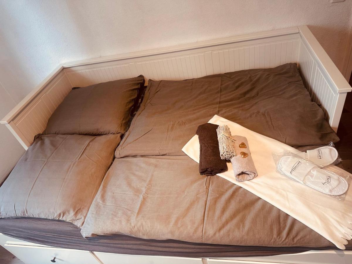 4 Zimmer 11 Personen Wohnung Garten Terrasse Grill 2 Badezimmer Wuppertal Dış mekan fotoğraf